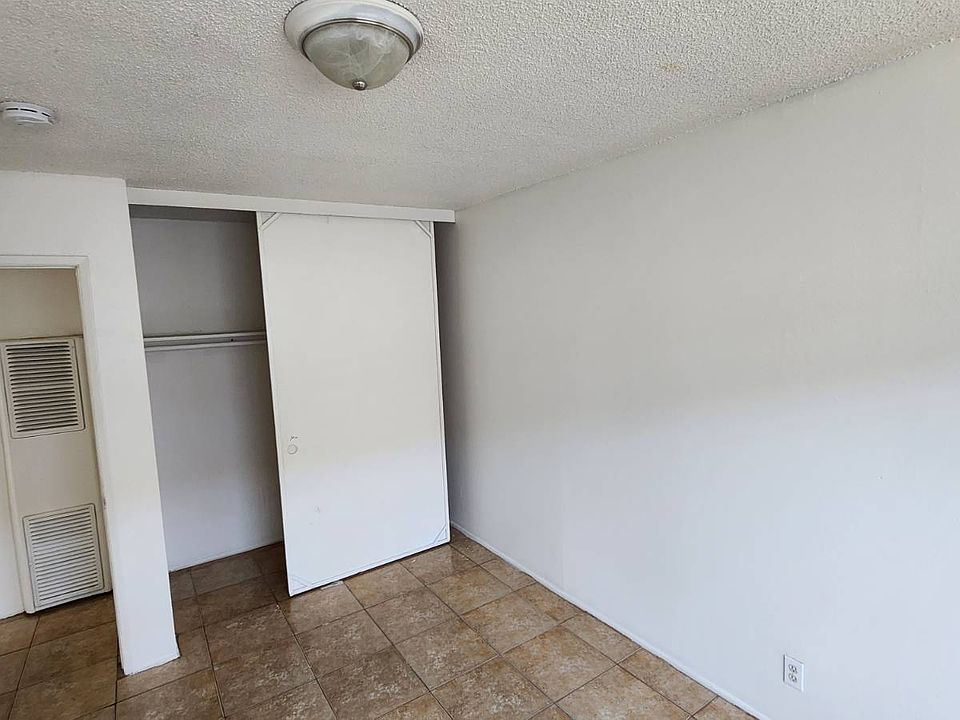 Bedroom Closet