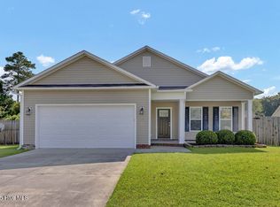 109 Borough Nest Drive, Swansboro, NC 28584