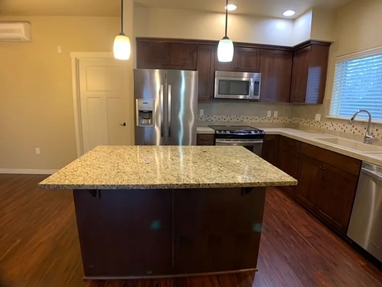 13905 SW Meridian St #310 — Photo 14