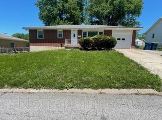 205 Kibler Rd, Excelsior Springs, MO 64024