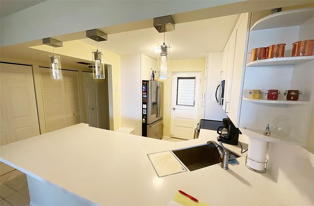 6461 NW 2nd Ave #5090