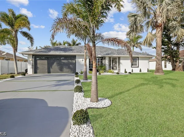2423 Everest Pkwy, Cape Coral, FL 33904