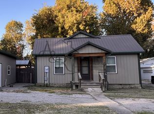 204 W Leighton St, Frontenac, KS 66763