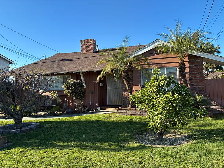 8052 Alameda St #1 — Photo 12
