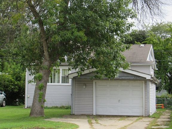 2nd image of 2027 S 4th Ave