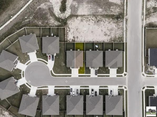 1218 Lexington Dr #B, Copperas Cove, TX 76522