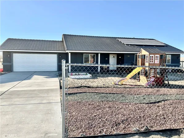 14747 Oleander St, Oro Grande, CA 92368