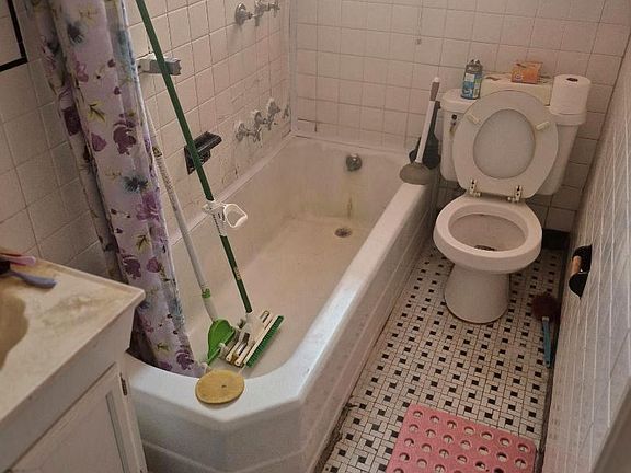5th image of 1214 S 11th St