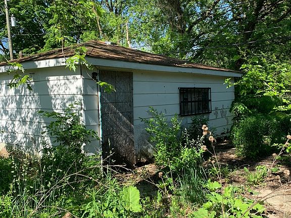 5th image of 14425 Union Ave