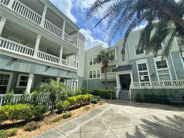475 Water St — Photo 2