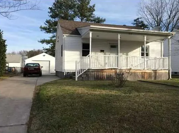 1213 Edgewood Ave, Chesapeake, VA 23324
