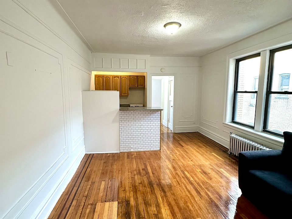 1st image of 34-15 31st Ave #6J