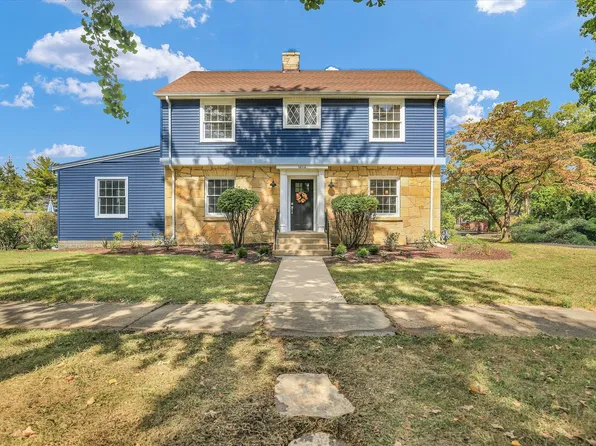 1212 W Healey St, Champaign, IL 61821