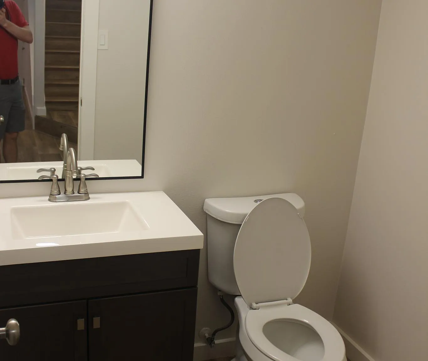 3 bed, 2.5 bath, 2000 sqft, $2,400 — Photo 4
