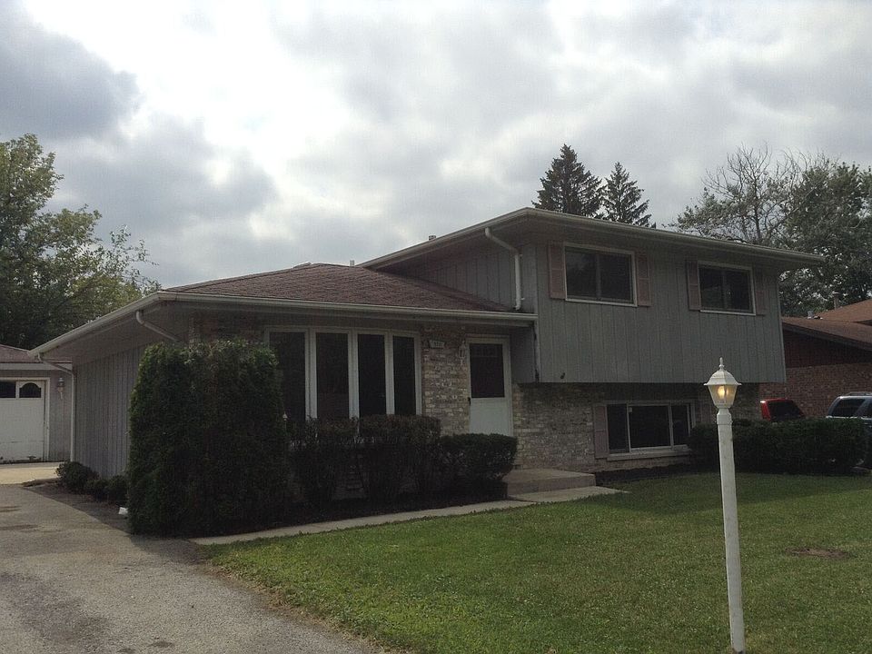 2nd image of 5111 154th St