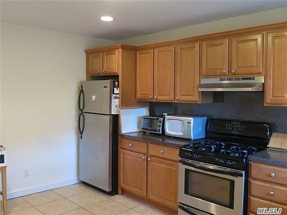 3rd image of 12 West Dr #A