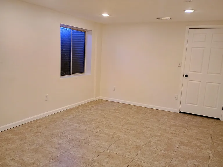 10360 E Jewell Ave — Photo 30