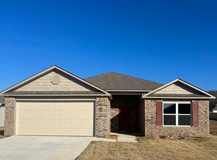 29 Curly Leaf Ln, Conway, AR 72032