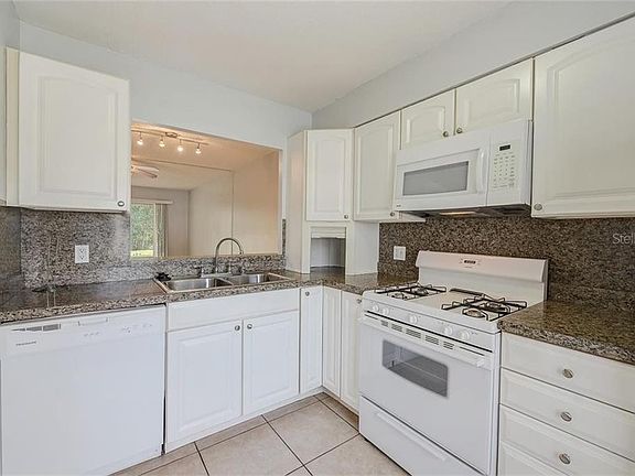 3rd image of 1277 Mission Cir #49-F
