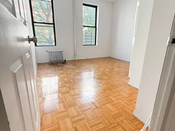 510 West 134th Street image 3 of 5