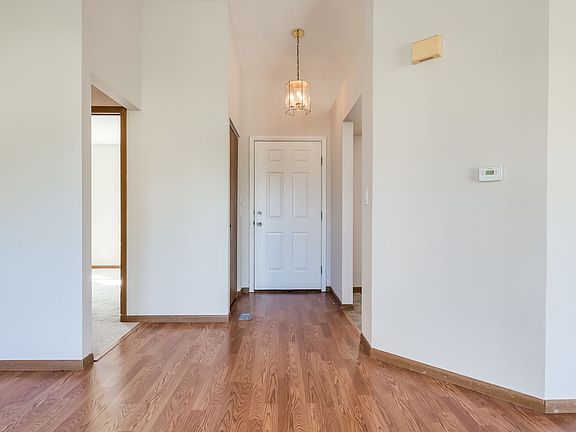 4th image of 1704 Stratton Pond Ln