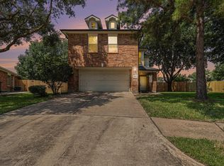 15610 Tarpon Springs Ct, Houston, TX 77095