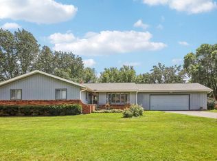 4533 Oak Springs Cir, Deforest, WI 53532