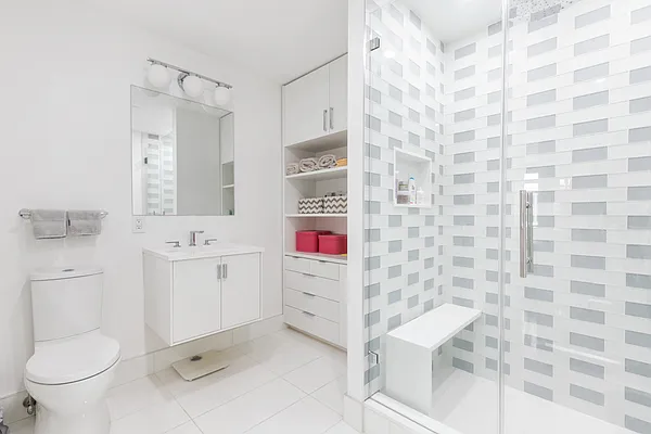 Rented by Compass | media 9