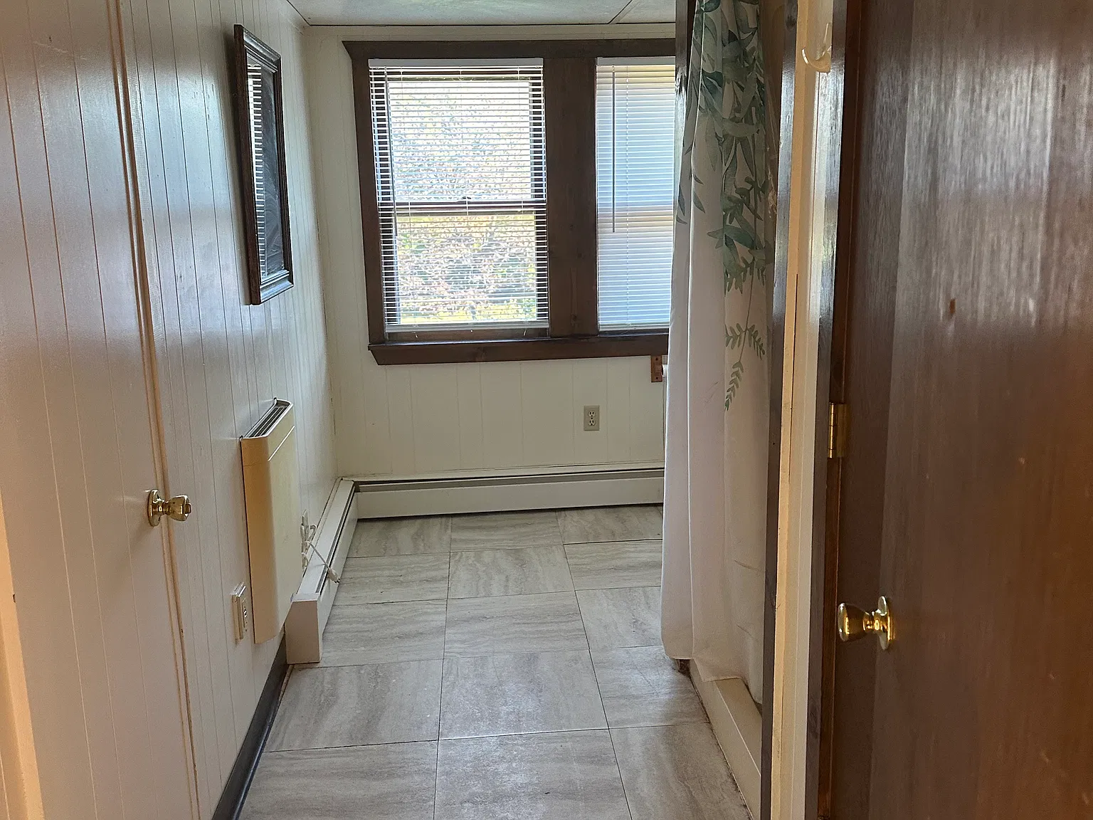 Studio, $775 — Photo 3
