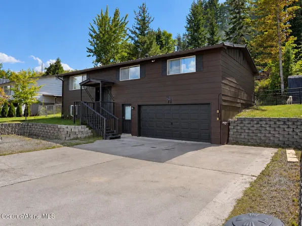 1151 Juniper Dr, Saint Maries, ID 83861
