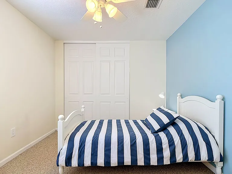 1154 Oakwater Dr — Photo 50