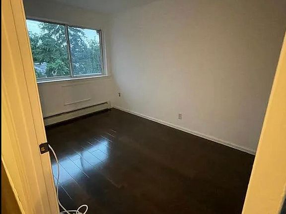 4th image of 3316 Baychester Ave Floor 1