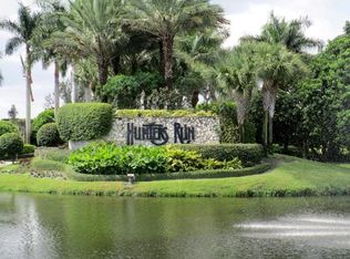 56 Woods Ln, Boynton Beach, FL 33436