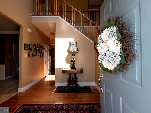 3rd image of 300 Bethel Cir