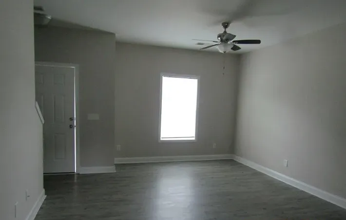 165 South Guerry Street - 1 — Photo 3