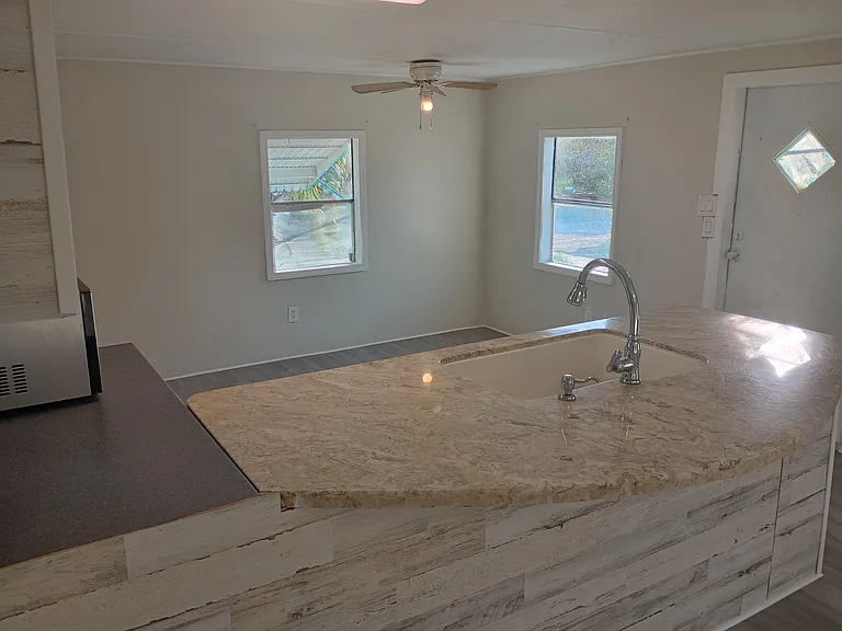 6519 Sandra Dr — Photo 5