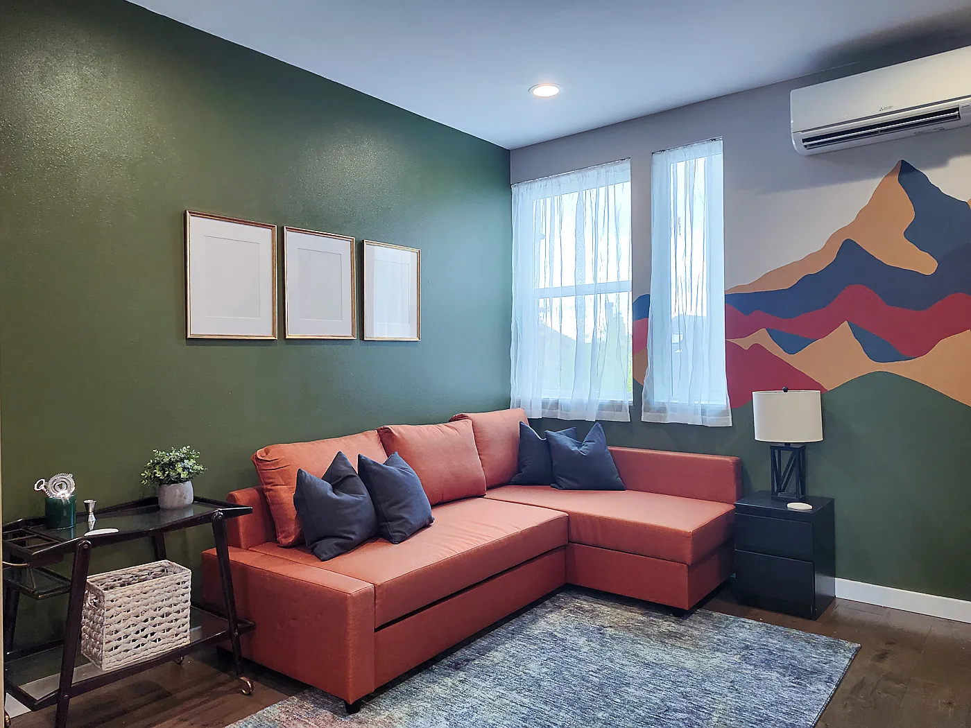 2 bed, 1110 sqft, $5,200 — Photo 4