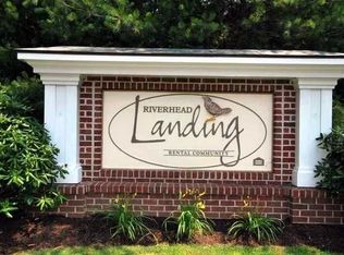 1145 Middle Rd #2549601, Riverhead, NY 11901