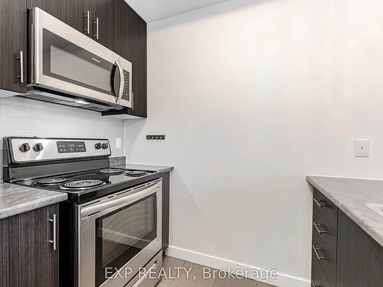 125 Shoreview Pl #121 — Photo 5
