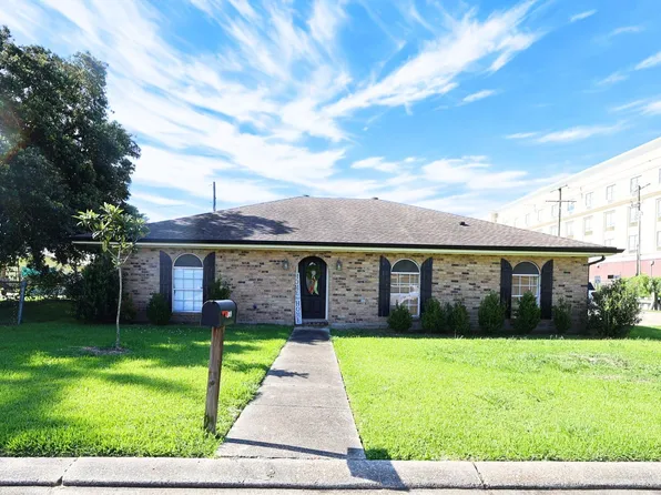 309 Fairmont Dr, Houma, LA 70360