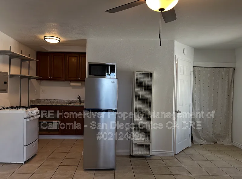 Studio, 1.0 bath, 350 sqft, $1,995 — Photo 4