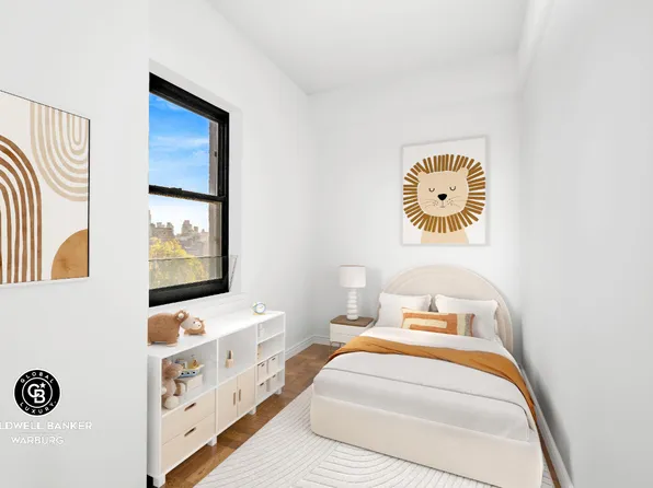 910 5th Avenue image 12 of 16