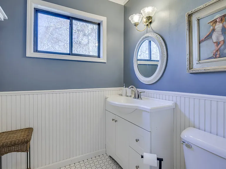 278 Big Fresh Pond Rd — Photo 12
