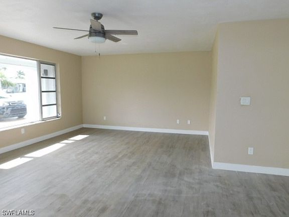 3rd image of 253 SE 46th Ter
