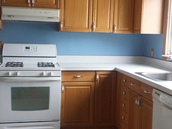 5th image of 28920 Hollywood St
