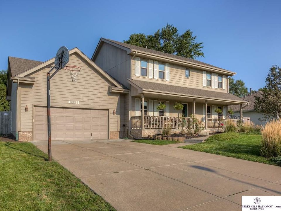 1st image of 4011 N 208th St