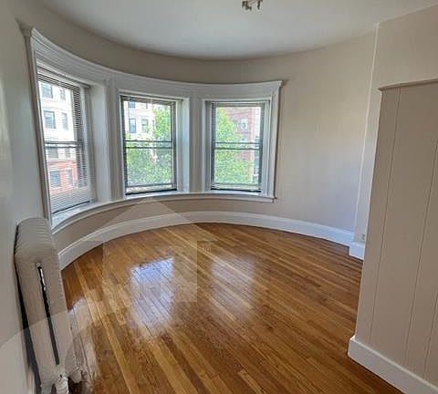 3rd image of 888 Massachusetts Ave APT 116