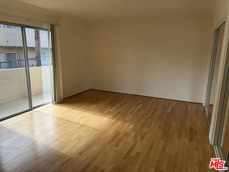 1097 S Bedford Dr #204 — Photo 26