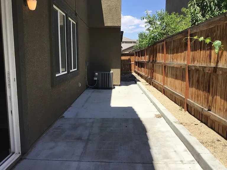 6735 Russian Thistle Dr — Photo 13