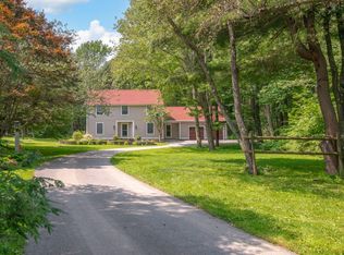 345 Mitchell Rd, Cape Elizabeth, ME 04107